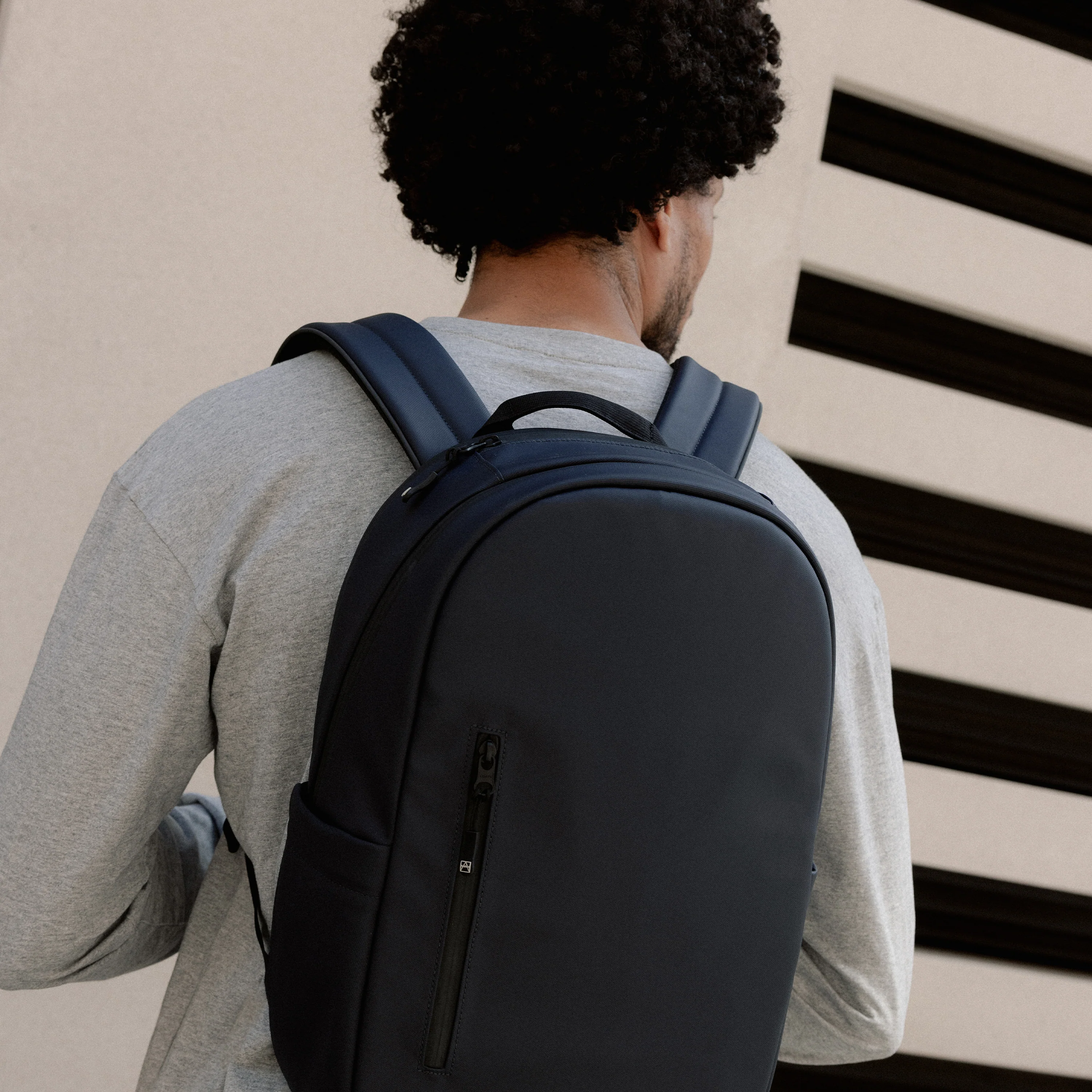 Everyday Backpack 15L - Image 34