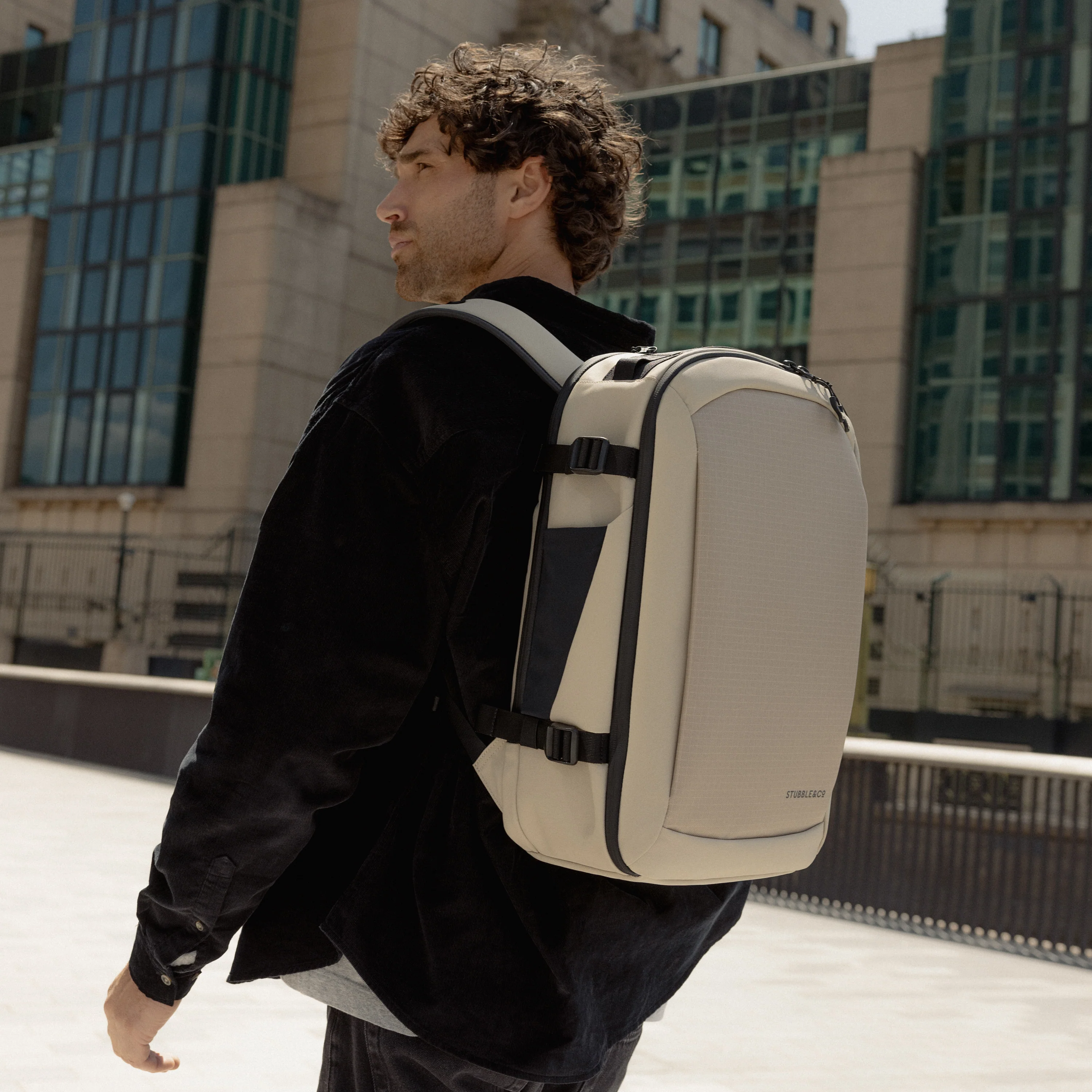 Hybrid Backpack 20L - Image 24