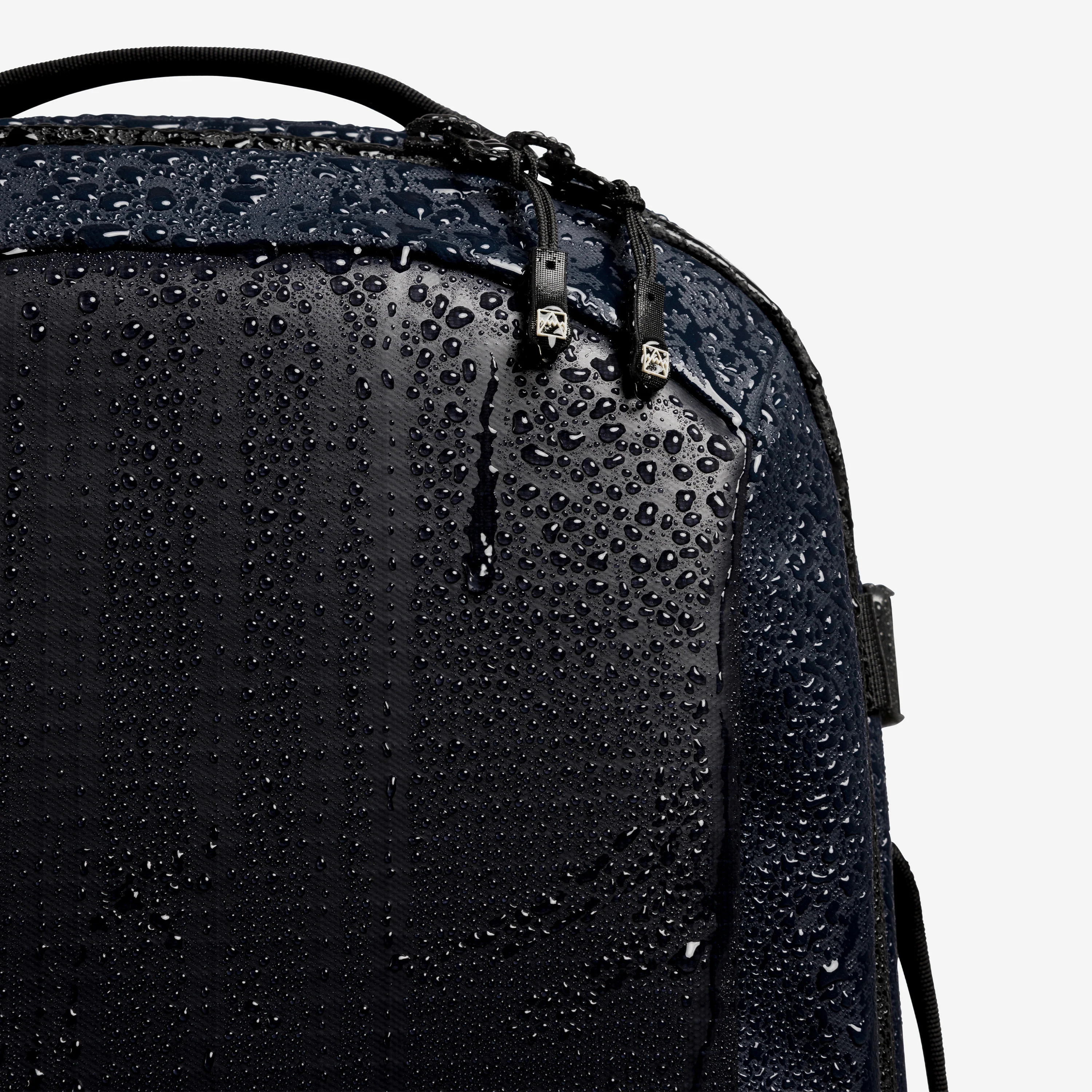 Hybrid Backpack 20L - Image 33