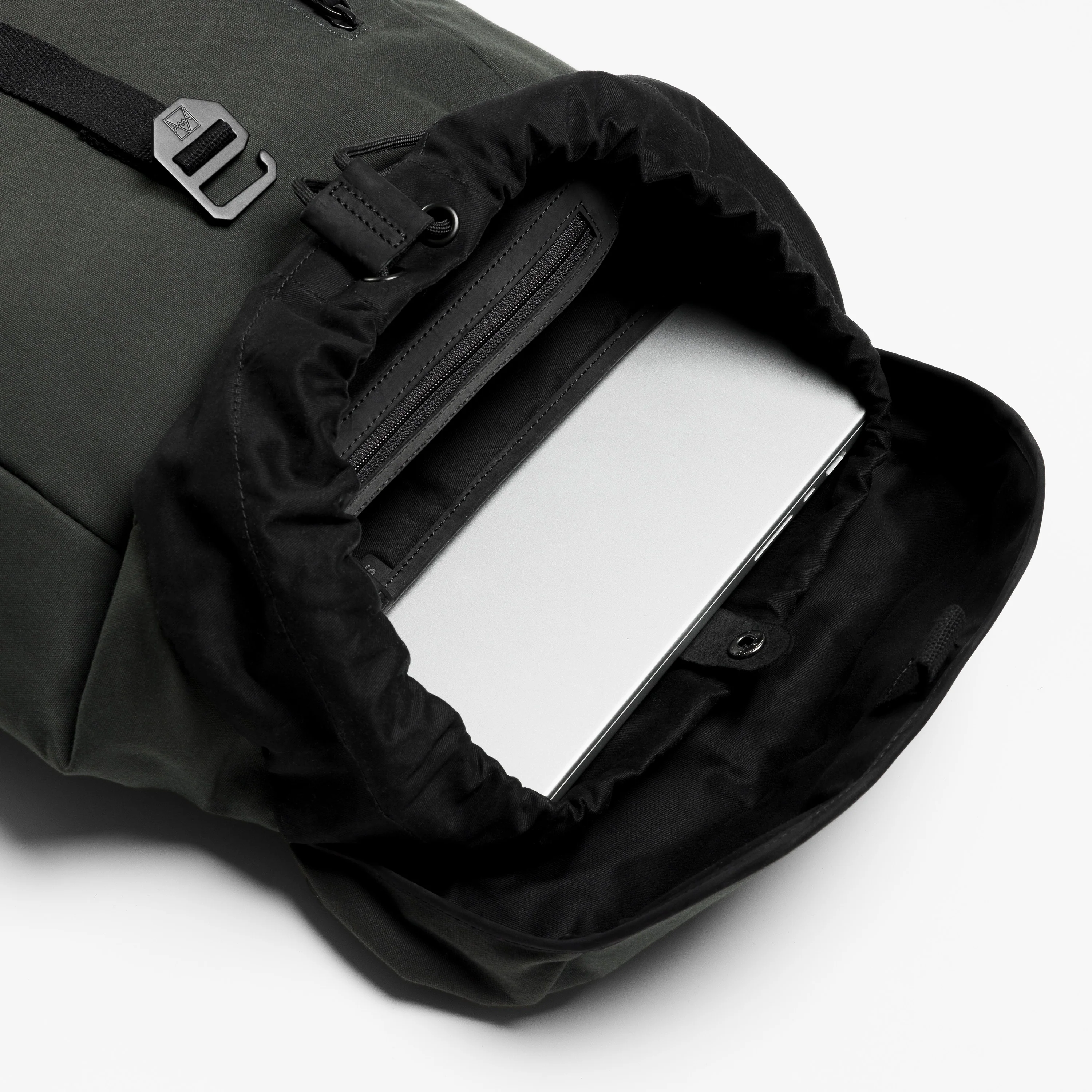 The Backpack 20L - Image 15