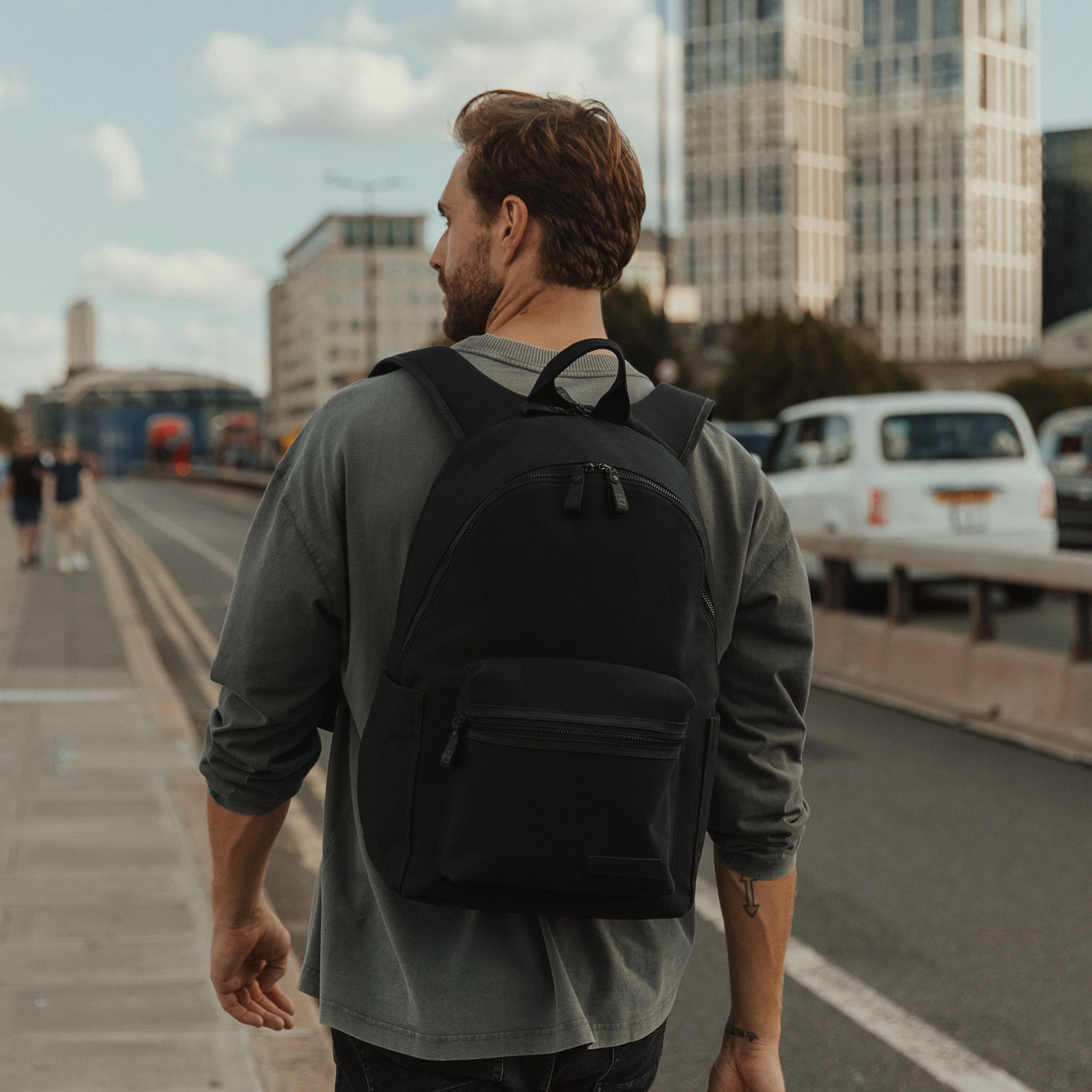 Commuter Backpack 20L - Image 28