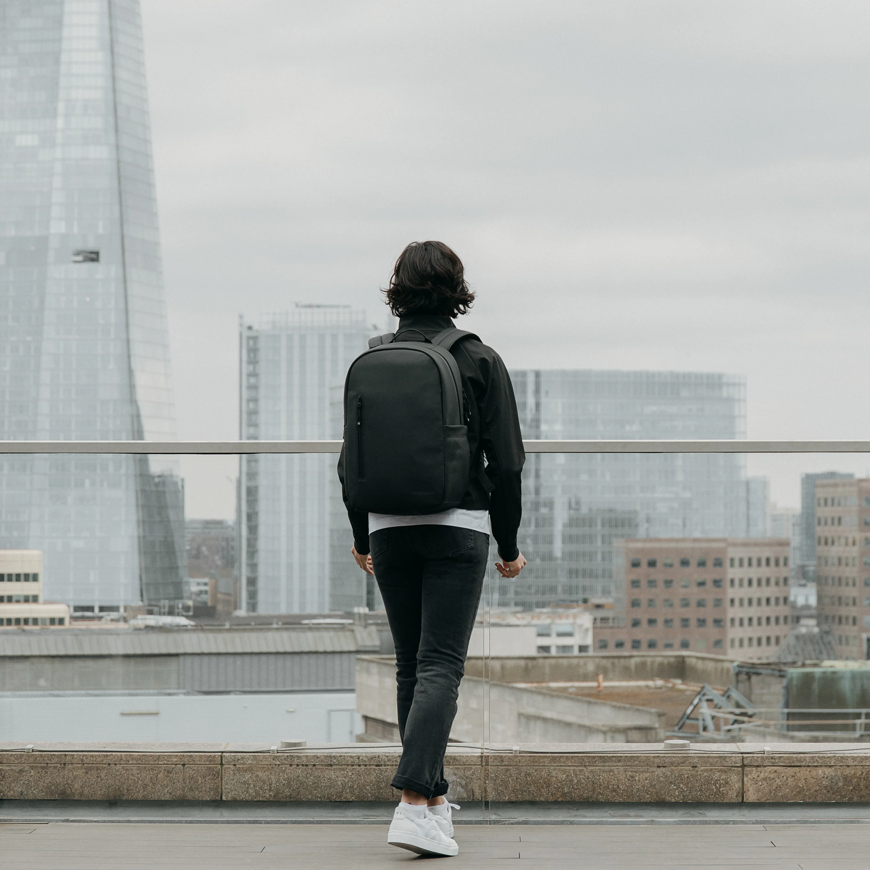 Everyday Backpack 20L - Image 11