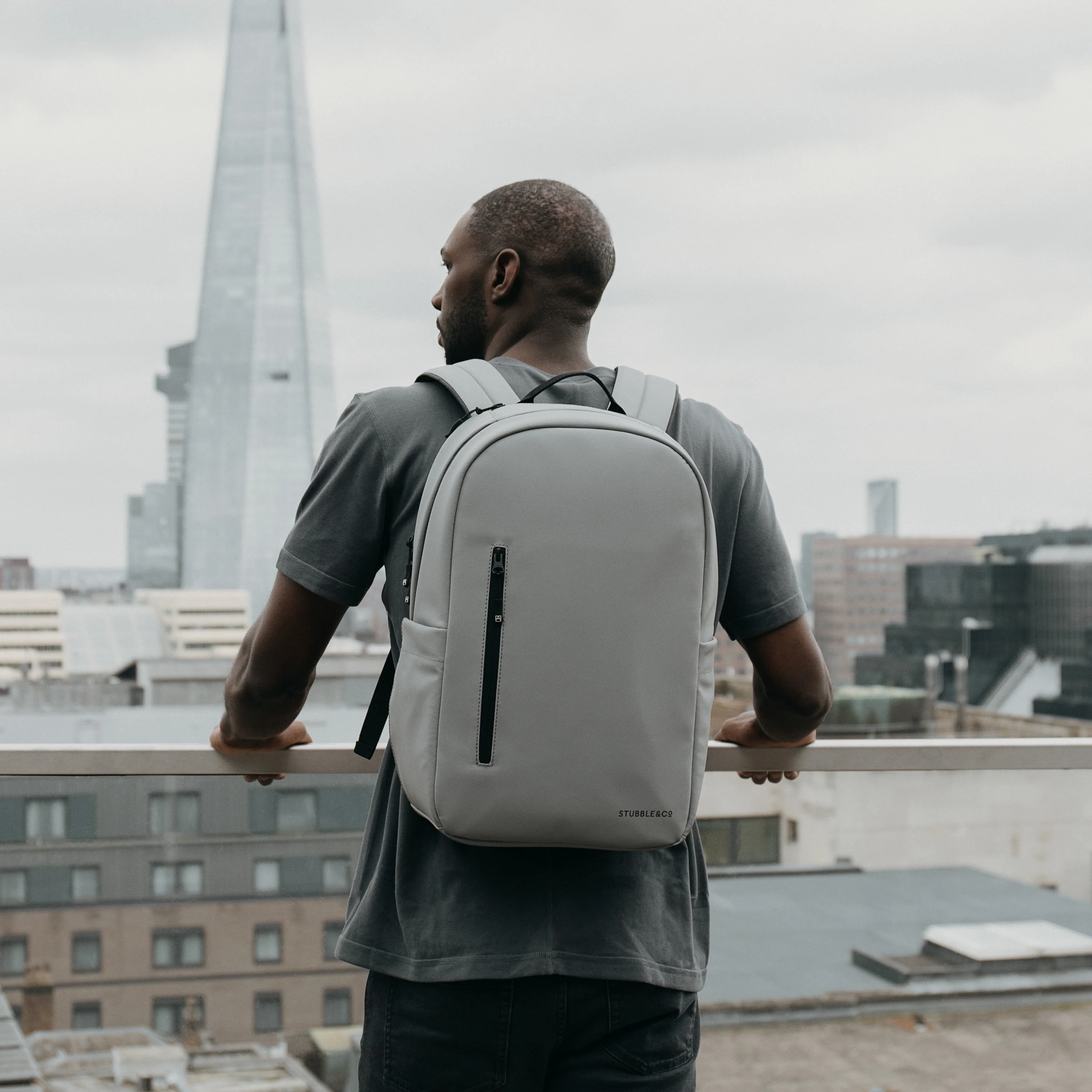 Everyday Backpack 20L - Image 22