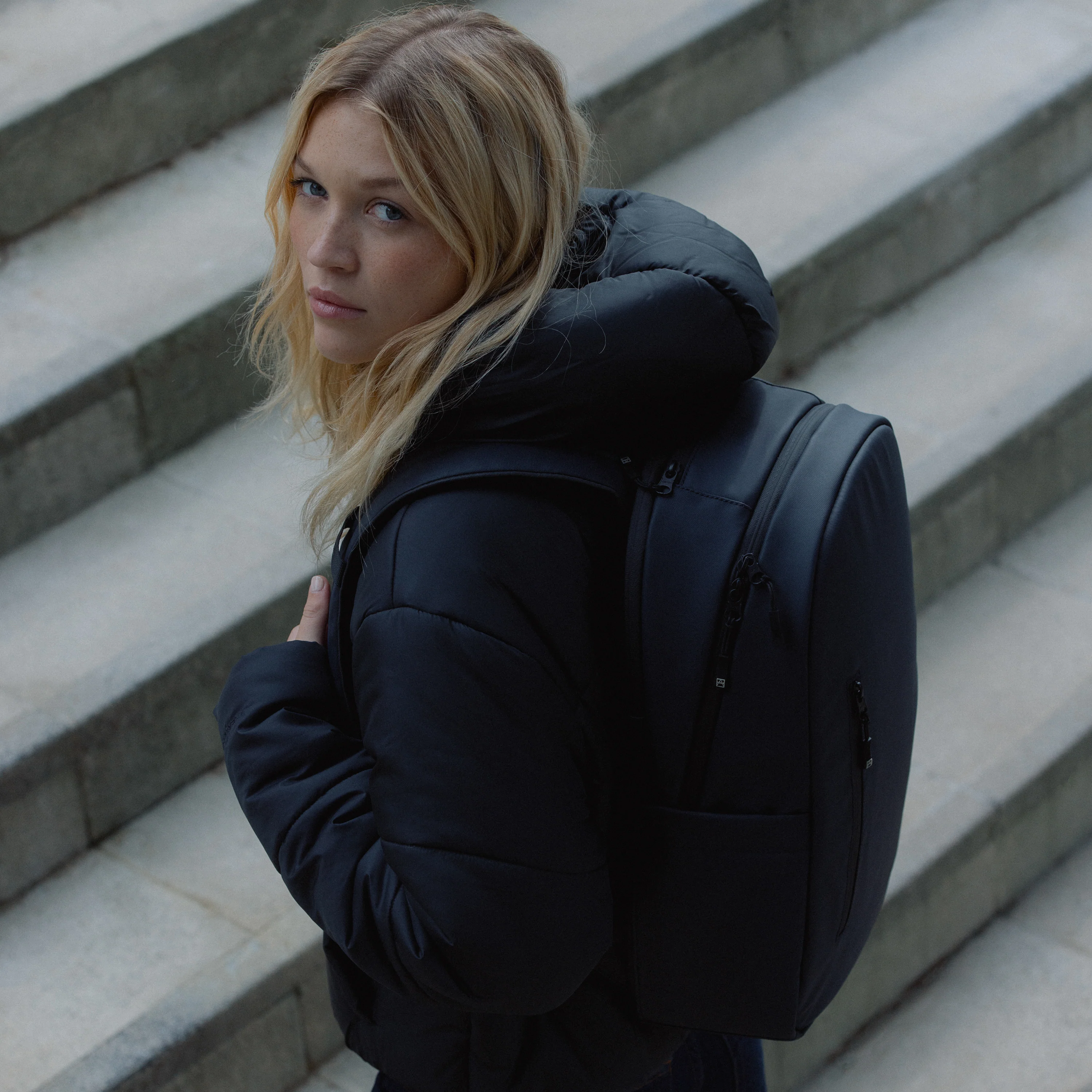 Everyday Backpack 20L - Image 42