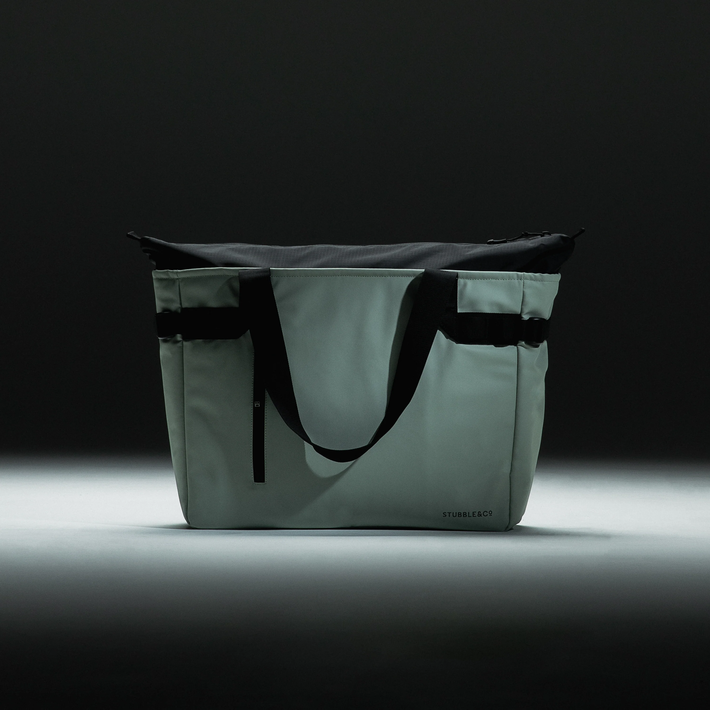 Laptop Tote 20L - Image 19