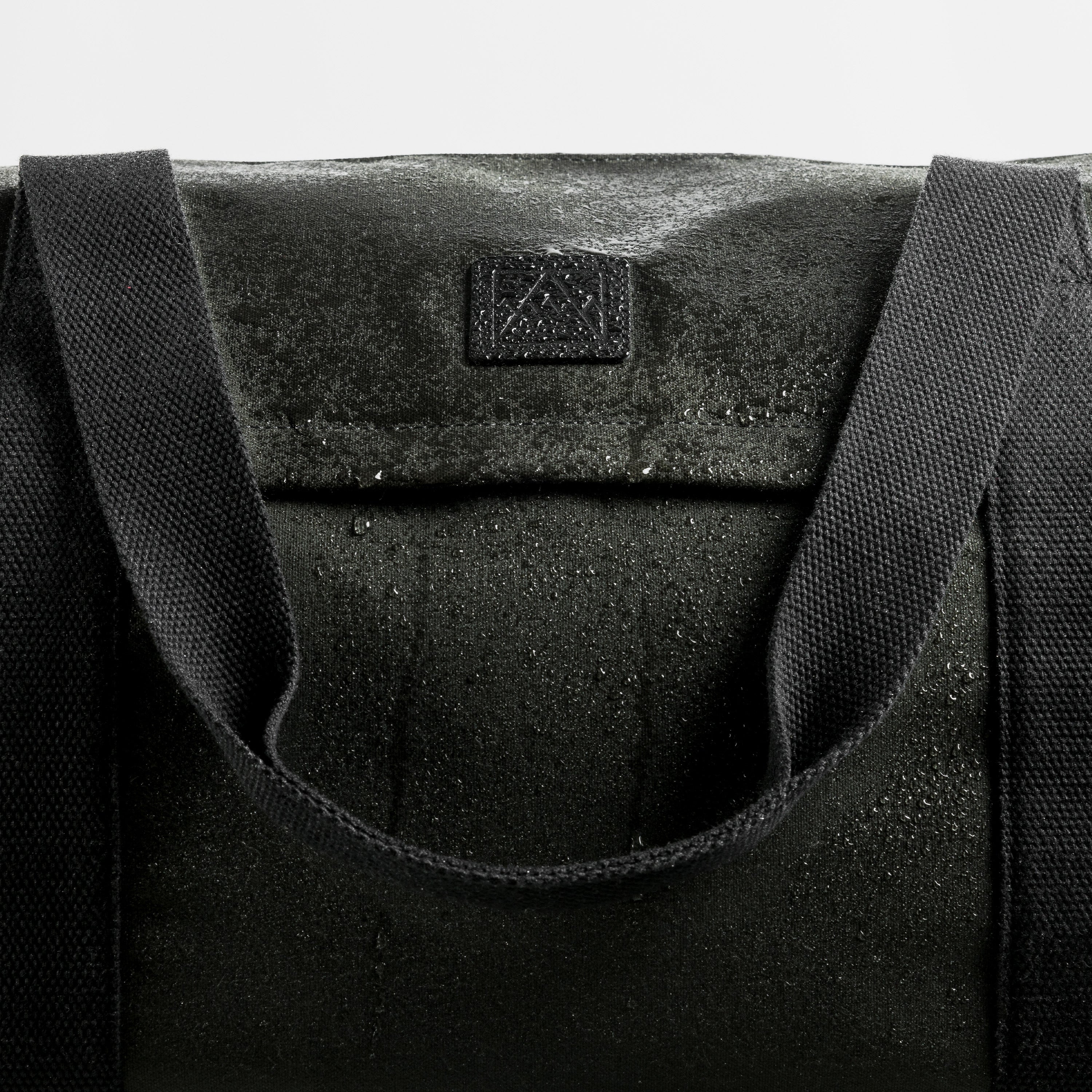 Weekender Duffel 30L - Image 100