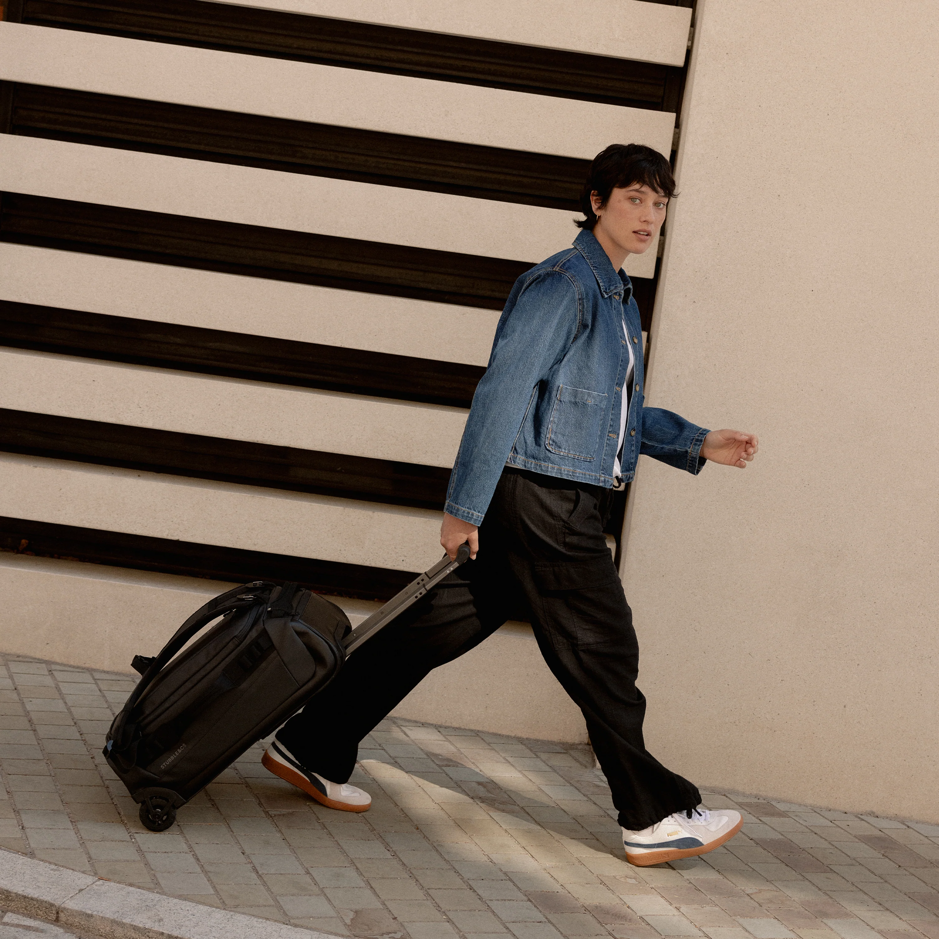 Wheeled Duffel 40L - Image 7