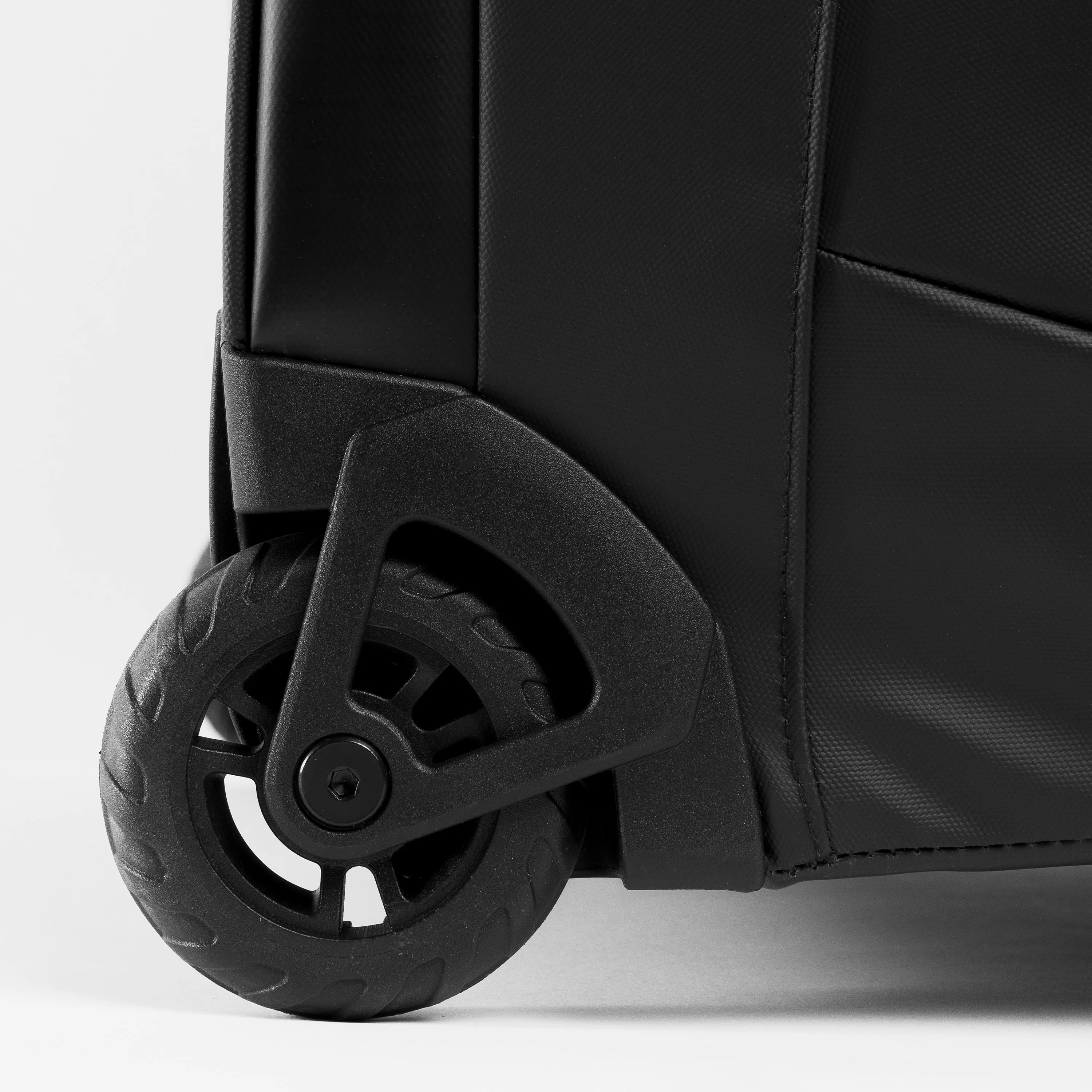 Wheeled Duffel 80L - Image 4